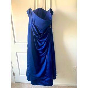 David’s Bridal, strapless gown, blue, size 22
